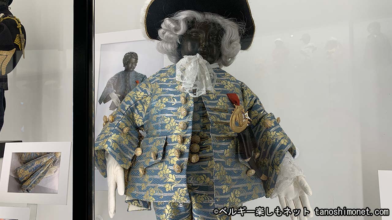 フランス宮廷服